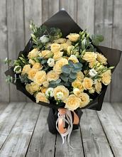 Букет цветов из:  Розы и Лизиантусы #REPLACE_PRED# Крымгиреевском