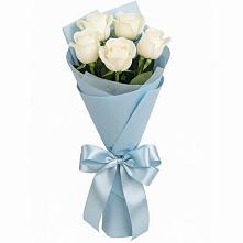 Букет 5 Белых роз Проуд в Крымгиреевском