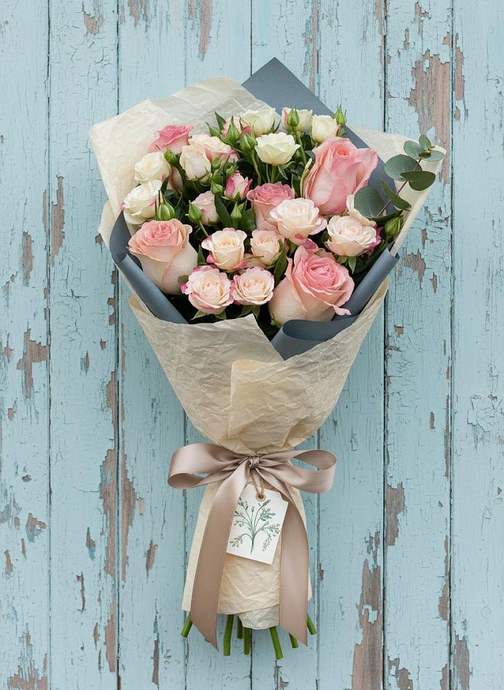 Букет цветов из: Розы в Крымгиреевском