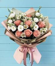 Букет цветов из:  Розы, Альстромерии и Лизиантусы в Крымгиреевском