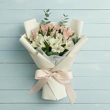 Букет цветов из:  Альстромерии в Крымгиреевском