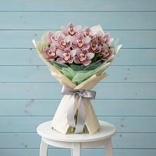 Букет цветов из:  Орхидеи и Розы в Крымгиреевском