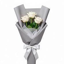 Букет 3 белые розы в Крымгиреевском