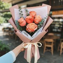 Букет цветов из:  Розы в Крымгиреевском