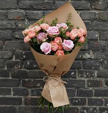 Букет цветов из:  Розы в Крымгиреевском