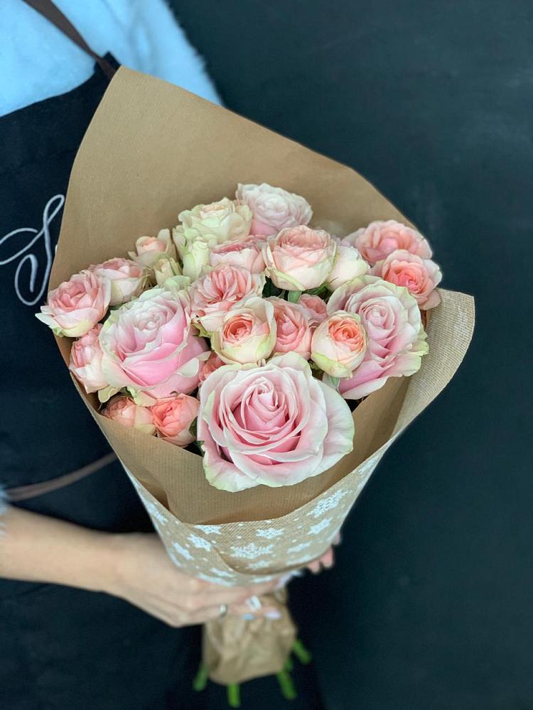 Букет цветов из: Хризантемы и Розы в Крымгиреевском