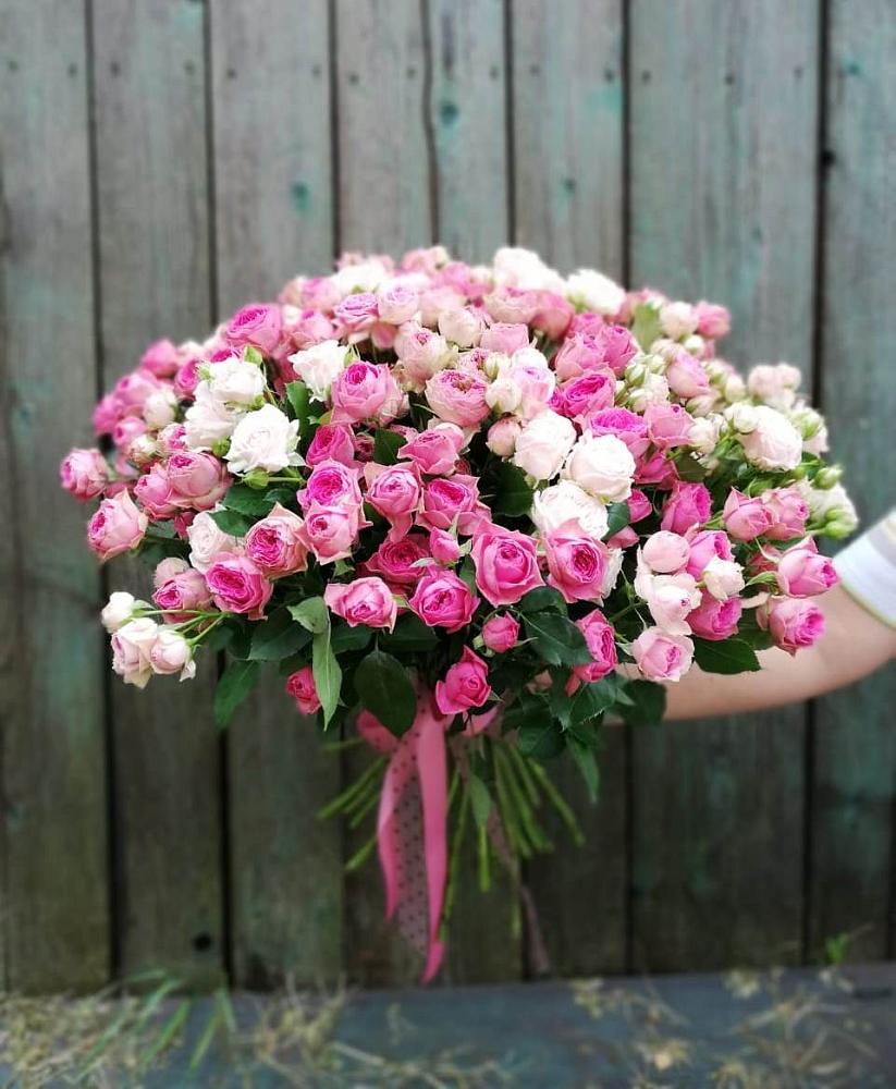 Букет Розовые кустовые розы Натали и Лав Лидия в Крымгиреевском