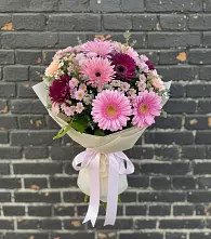Букет цветов из:  Герберы и Хризантемы в Крымгиреевском